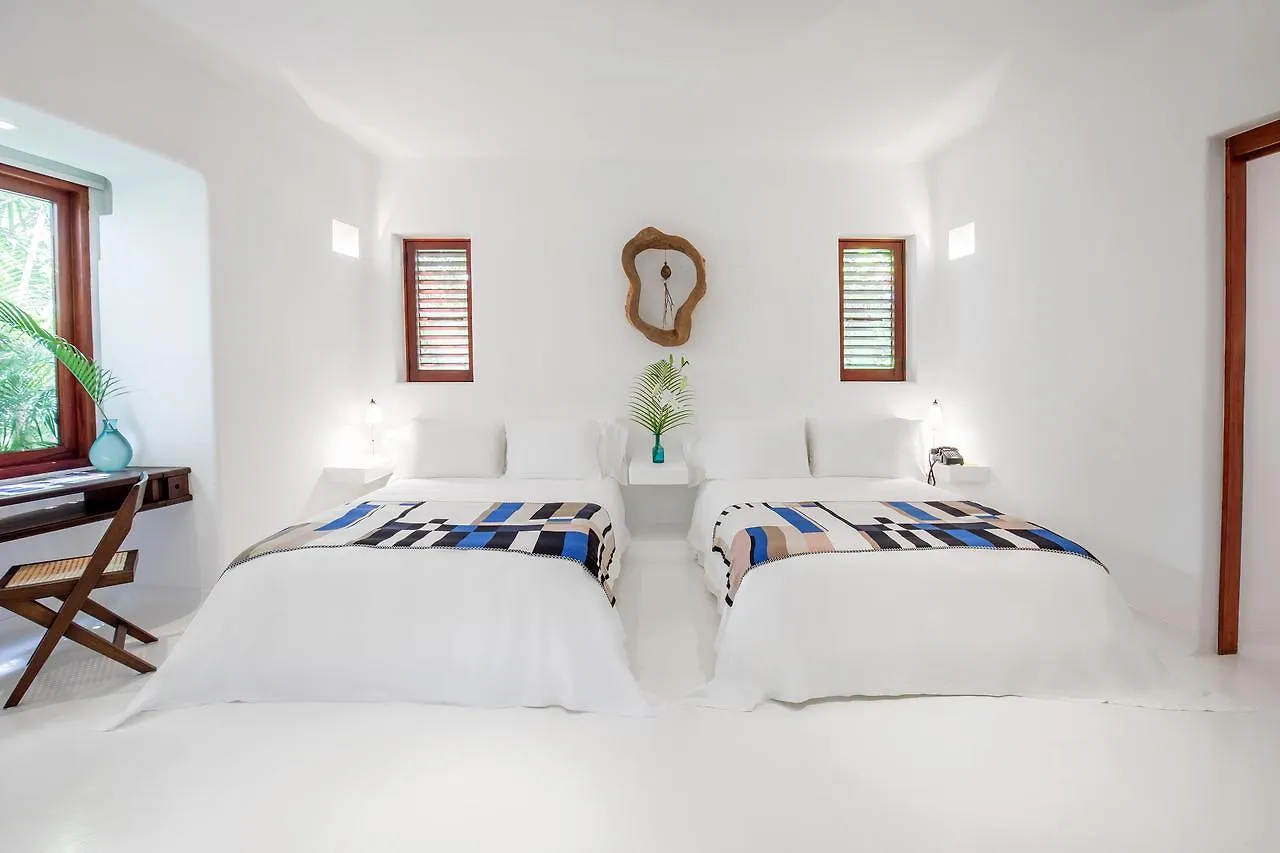 Hotel Esencia Xpu Há 5*,